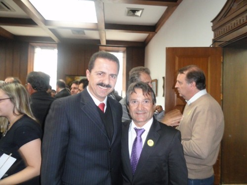 deputado_itamar_prefeito_ibira_nivaldo_domingos_negrao_biscoito_email