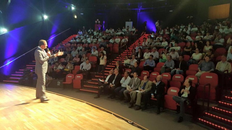 12106738_525432574279621_1810654161744128724_n