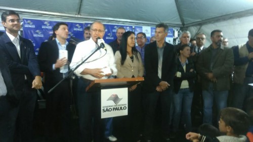 f9076945-32b7-48b8-a168-ce3045ae3fcc