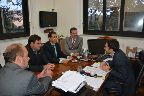 Estrela d' Oeste (2)