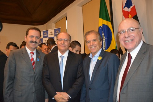 2017-04-27-PHOTO-00000827