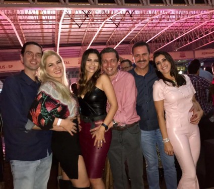 18671160_820988431390699_1193110735550106684_n