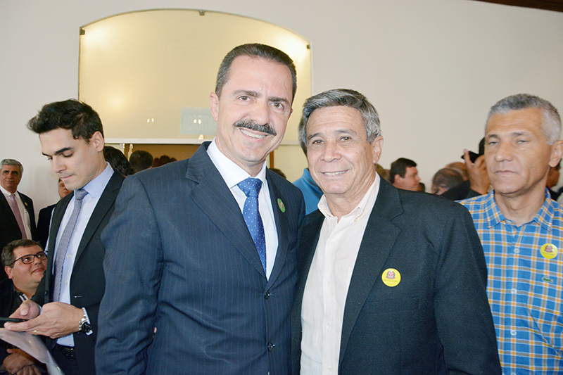 Planalto assina convênio para academia ao ar livre 