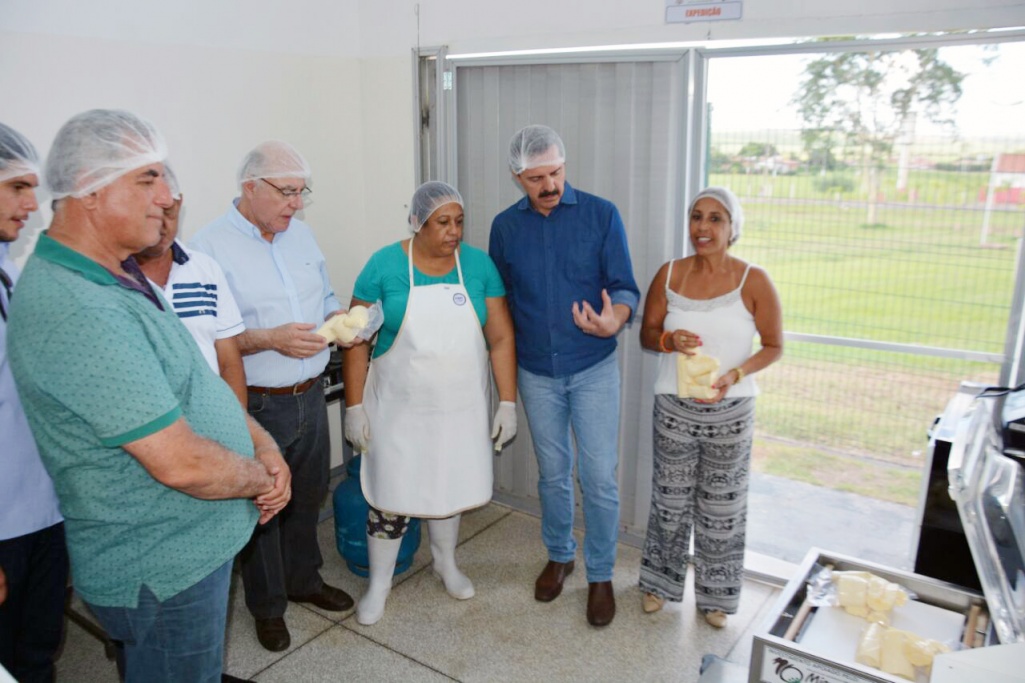 Associação de Produtores de Sud Mennucci inaugura Packing House