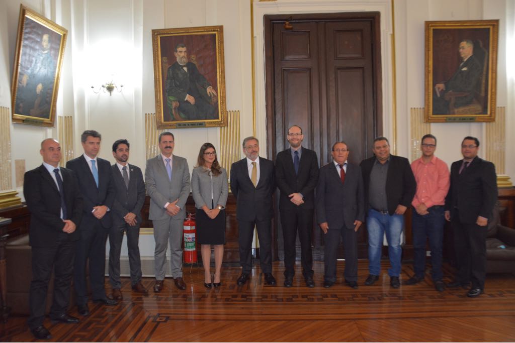 Comitiva e Itamar Borges pedem prioridade na construção do novo prédio do Fórum da Comarca de Urânia na Secretaria e no Tribunal de Justiça