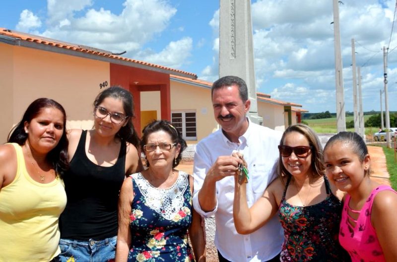 145 casas são entregues em Jaci