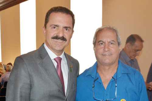 Guaraci assina convênio para licitação de 225 casas da CDHU