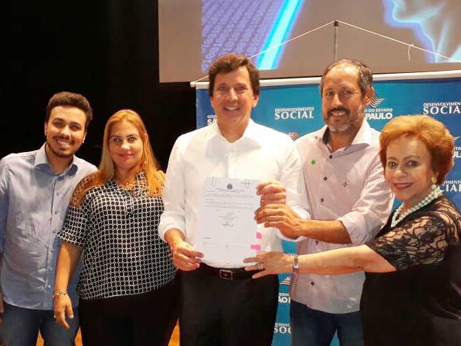 Valparaíso recebe recursos para investir em atendimento social