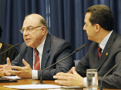 Estado doa área do Recinto de Exposições para a prefeitura de Araçatuba