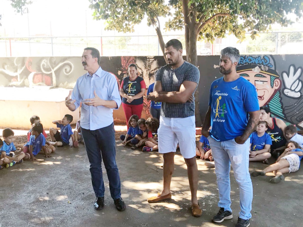 Na sexta-feira, 13 de abril, o d