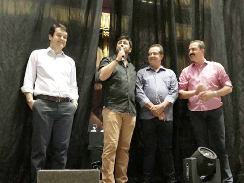 Padre Alessandro Campos se apresenta em São José do Rio Preto