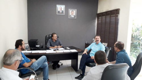Deputado Itamar Borges visita Guzolândia