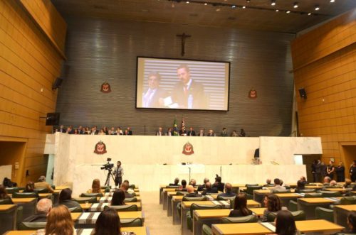 Faculdade de Ciências Médicas da Santa Casa de São Paulo comemora 50 turmas formadas