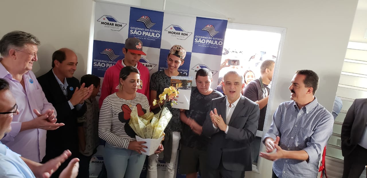 183 casas da CDHU são entregues em José Bonifácio