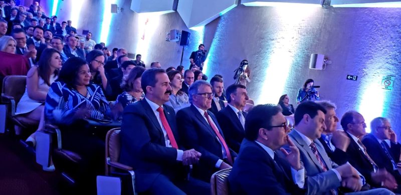 Deputado Itamar Borges prestigia entrega do 12º Prêmio MasterInstal