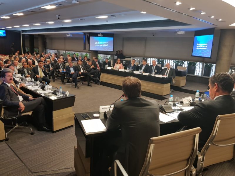 Conselhos da FIESP debatem o futuro da indústria automobilística no Brasil