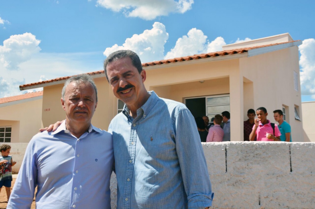 89 casas são entregues em Pontalinda