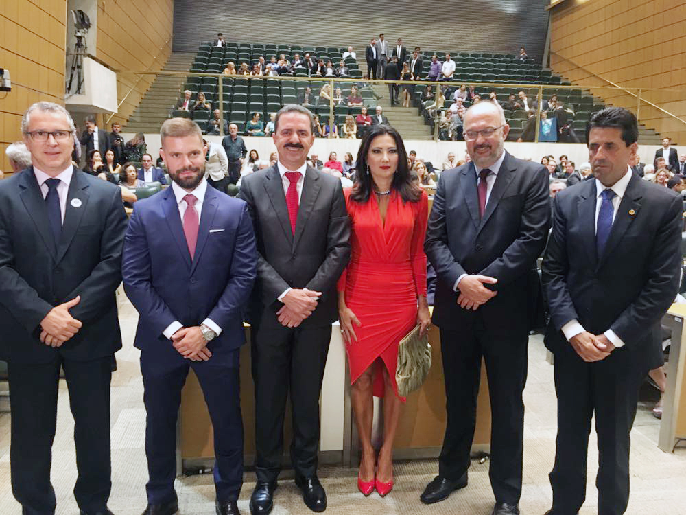 Associação dos Delegados de Polícia empossa nova diretoria