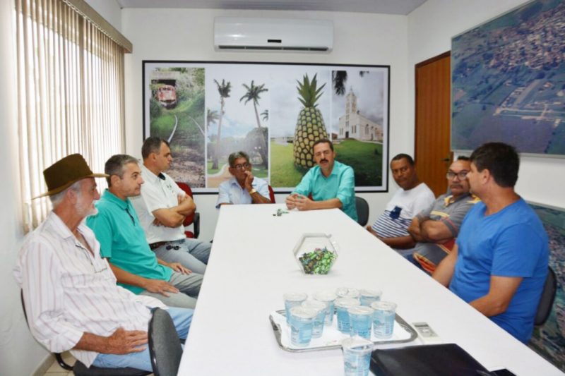 Deputado Itamar Borges visita Guaraçaí