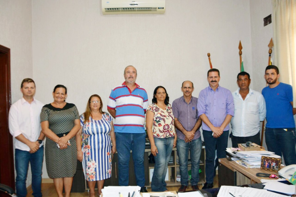 Deputado Itamar Borges visita Bento de Abreu