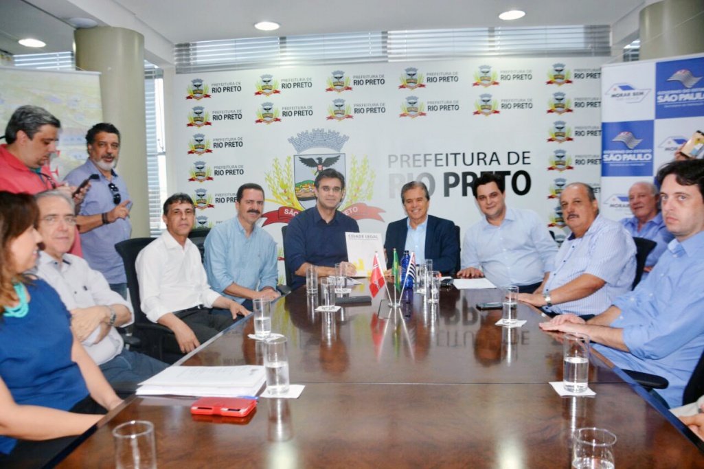 Rio Preto renova convênio do Programa Cidade Legal