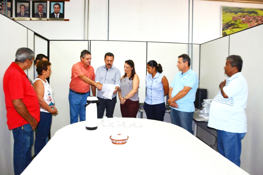 Deputado Itamar Borges visita Turiúba