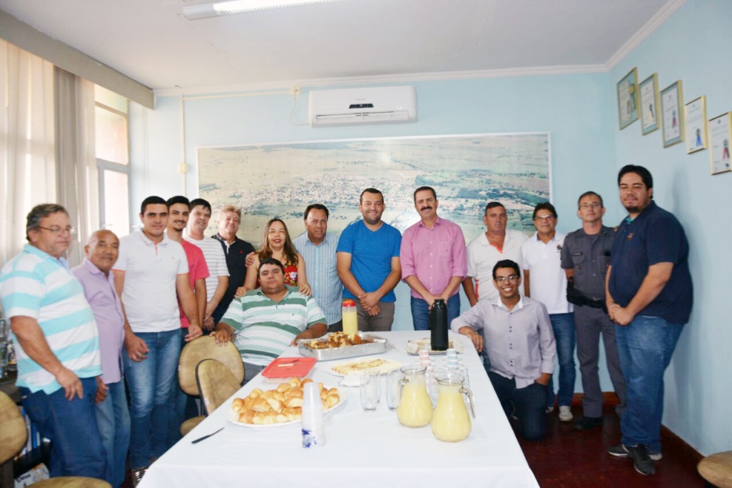 Deputado Itamar Borges visita Barbosa