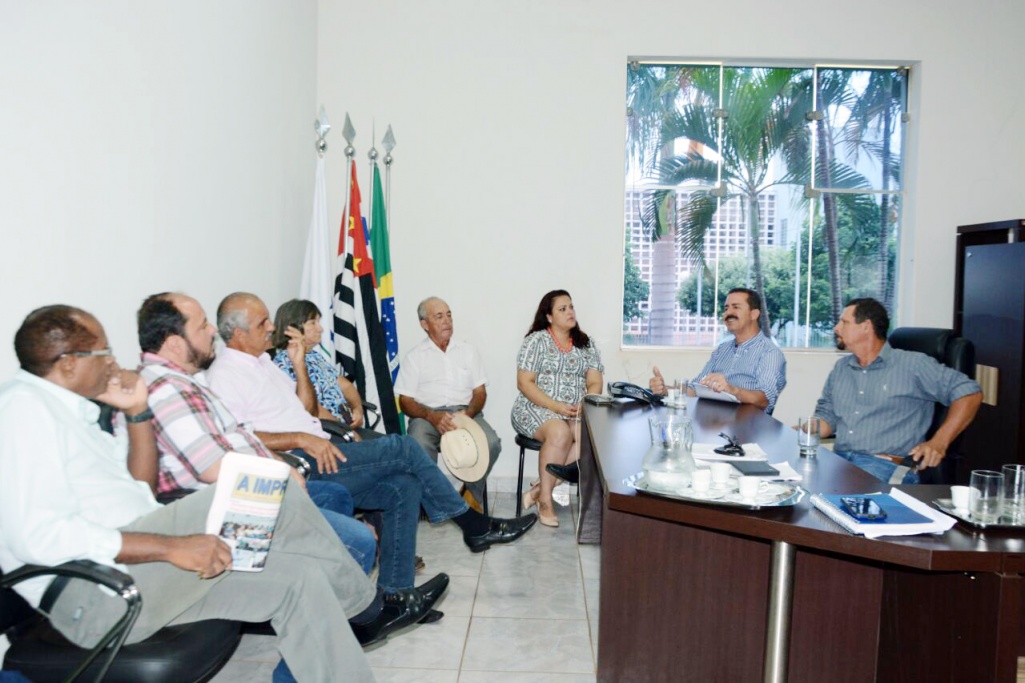 Deputado Itamar Borges visita Paulo de Faria