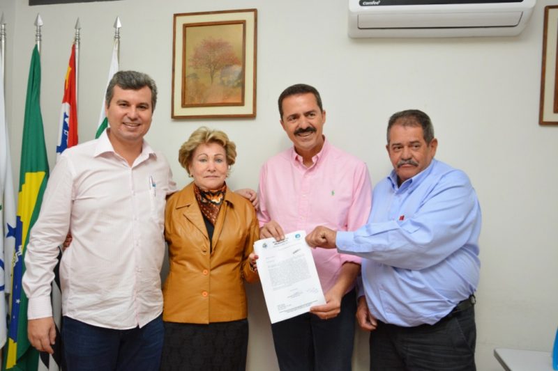 Deputado Itamar Borges destina recursos para saúde de Mendonça