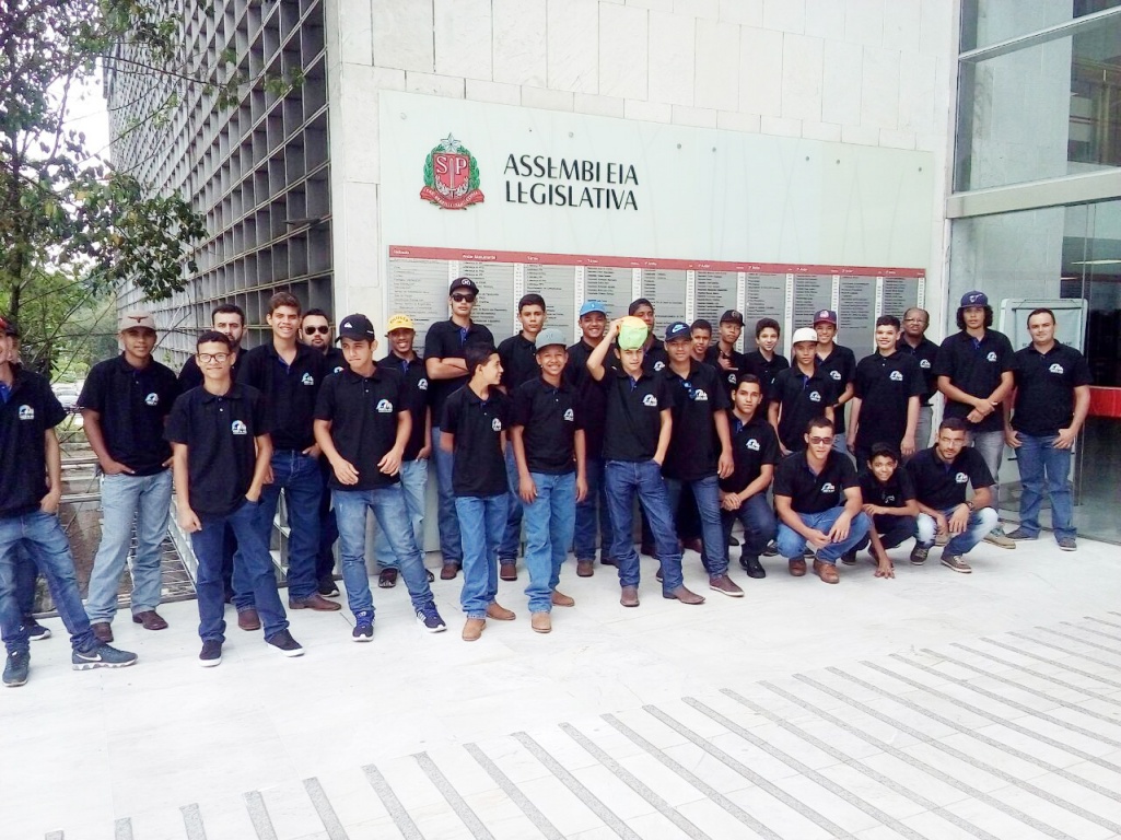 Projeto Saber Empreender de Paulo de Faria visita Assembleia Legislativa