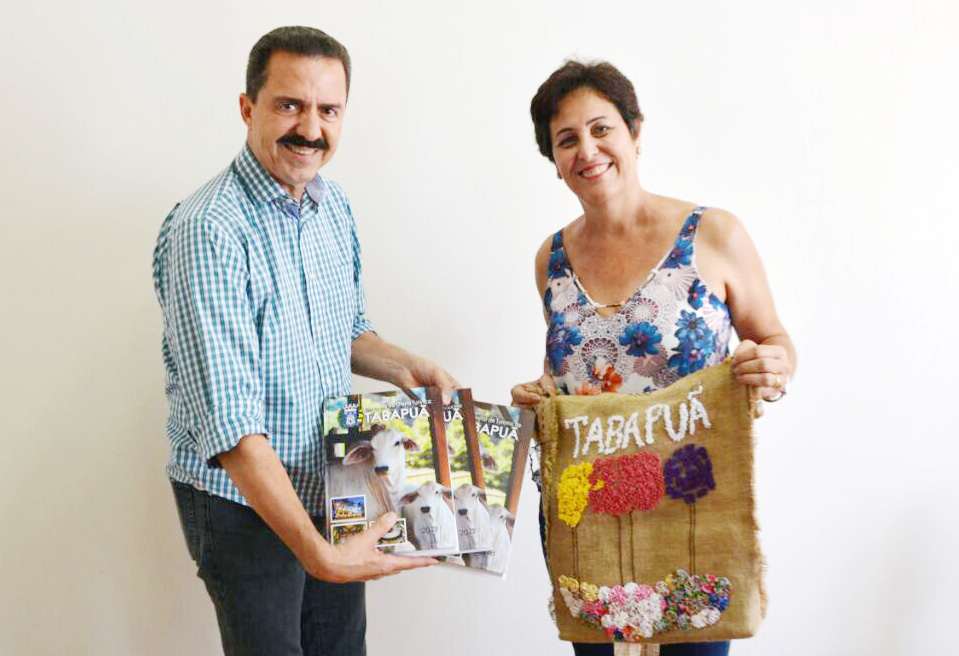 Tabapuã entrega documentação para projeto de Município de Interesse Turístico