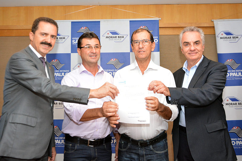 http://www.itamarborges.com.br/noticias/alvares-florence-assina-convenio-para-projeto-de-construcao-de-casas-da-cdhu