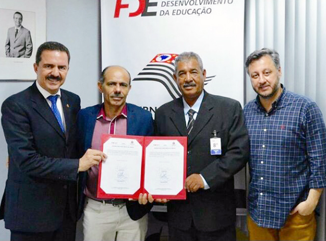 Bento de Abreu assina autorizo para início das obras de melhoria na EE Professor Olímpio Camargo