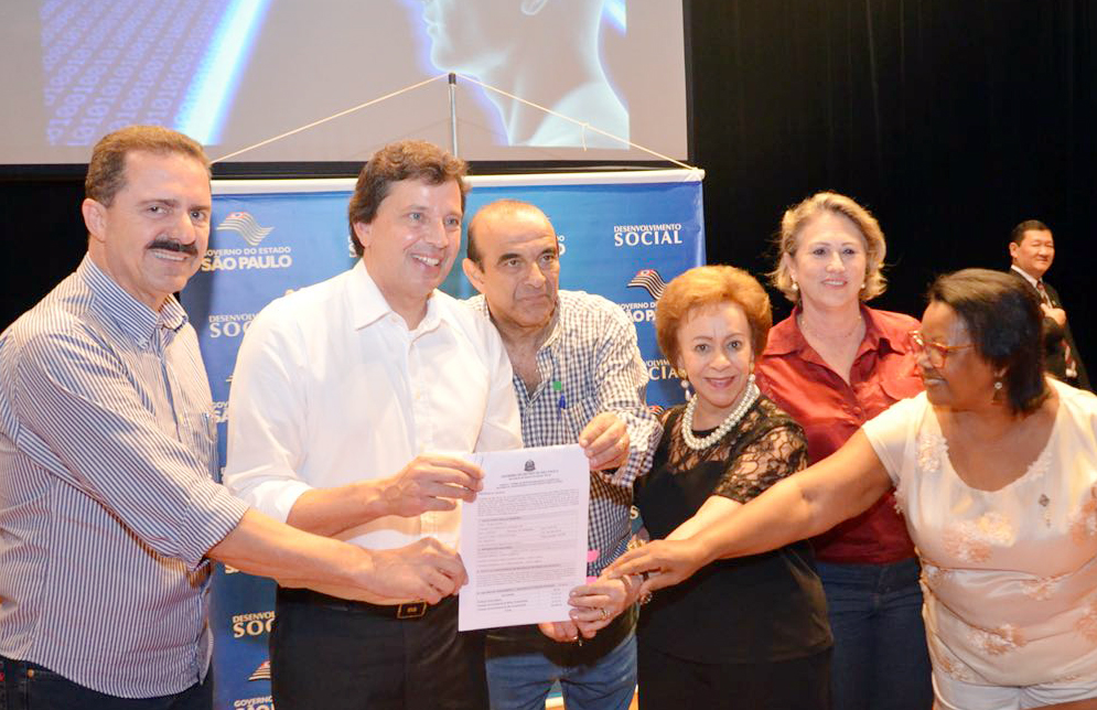 Guararapes recebe recursos para investir em atendimento social