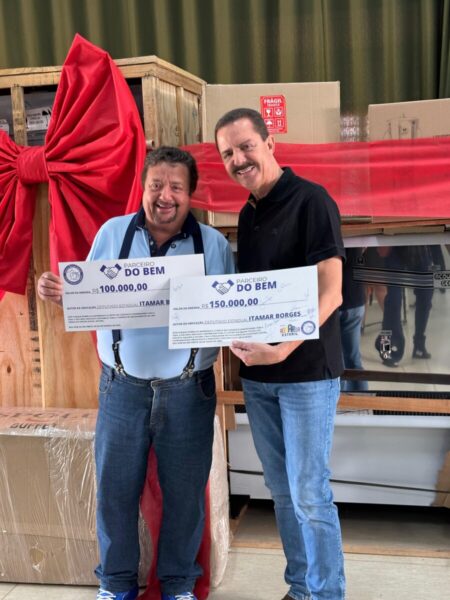 ITAMAR BORGES ENTREGA EQUIPAMENTOS E REFORÇA APOIO AO CENTRO SOCIAL DO ESTORIL